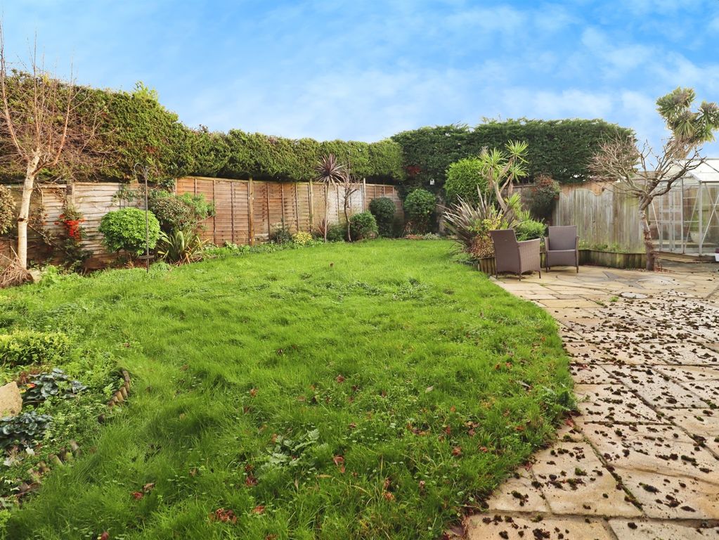 Property photo 2 of 22