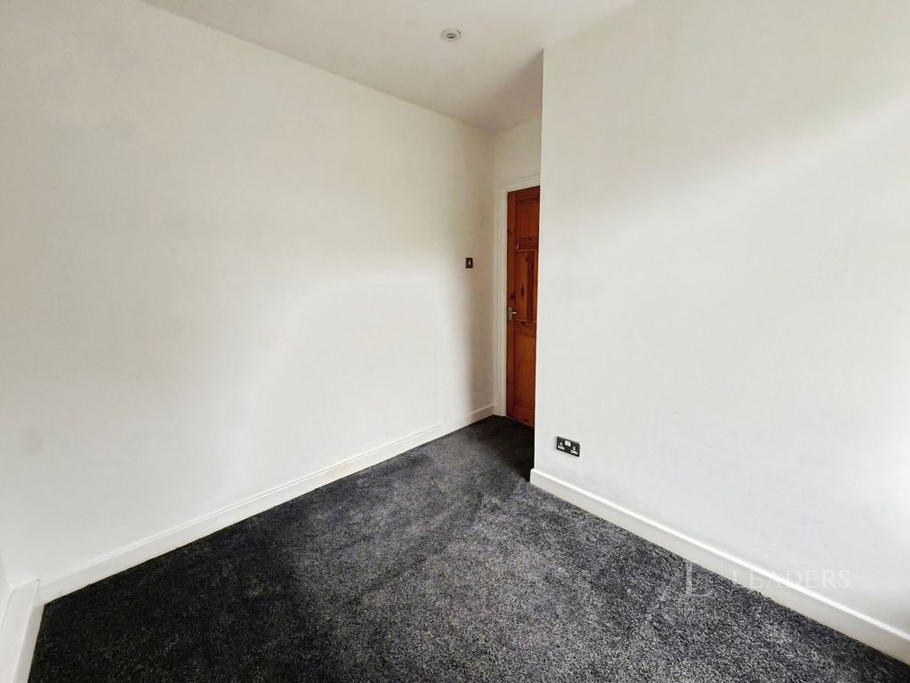 Property photo 2 of 11 Pbox-Img.Jpeg