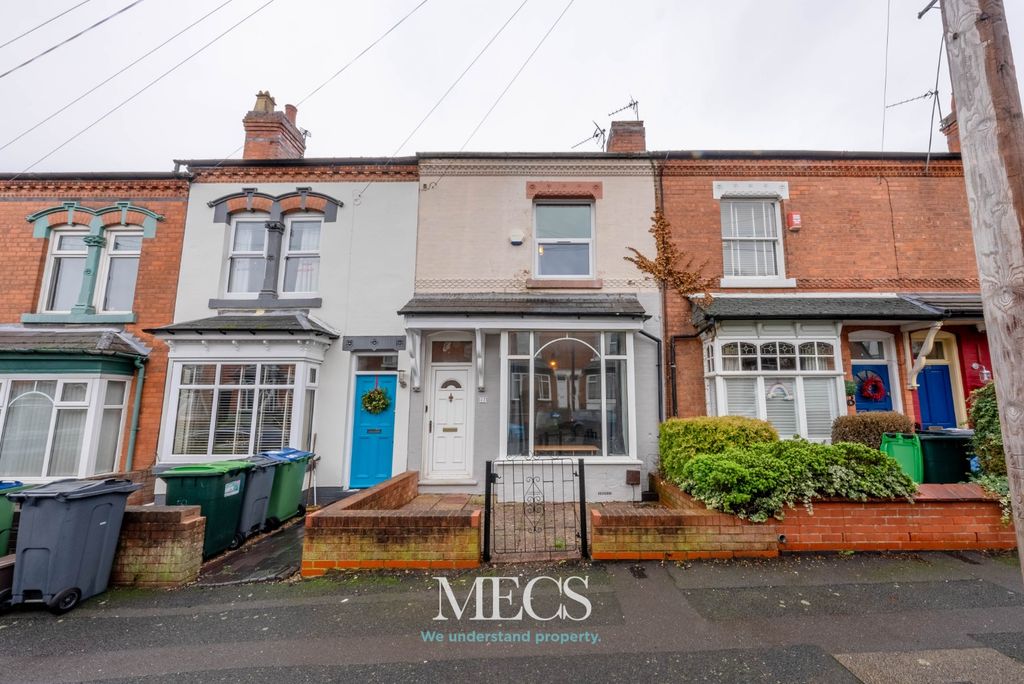 Property photo 1 of 11 4526711