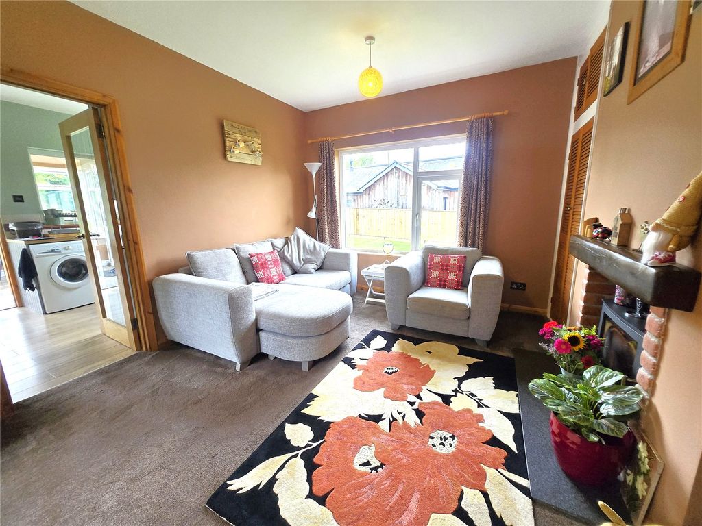 Property photo 3 of 27 Picture No. 26