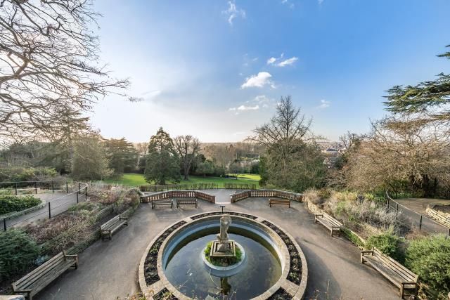 Property photo 3 of 7 Nearby Terrace Garde