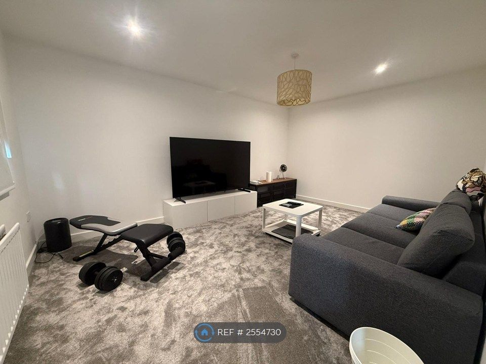 Property photo 3 of 15 Living Room 1