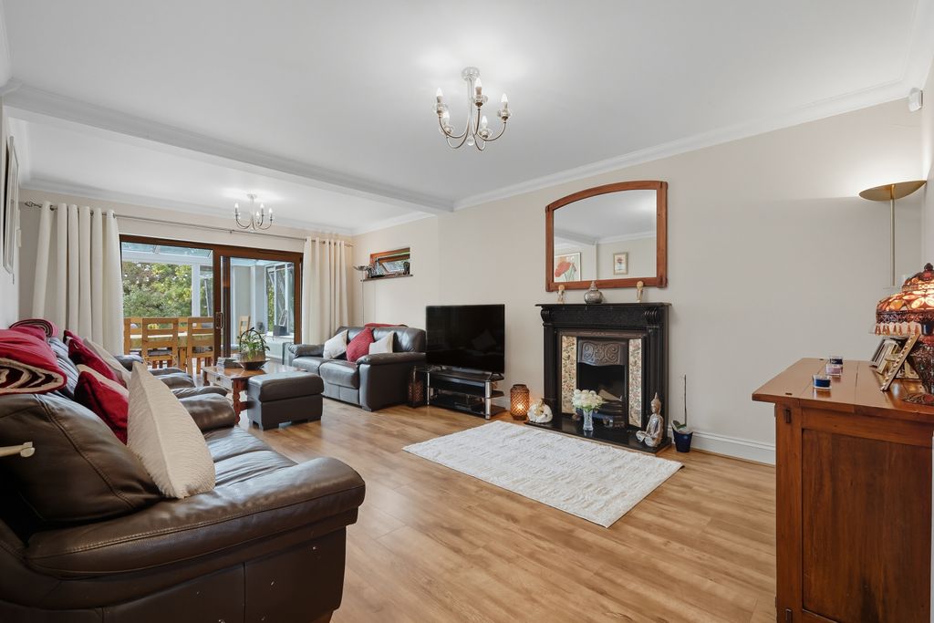 Property photo 2 of 48 Img_7243