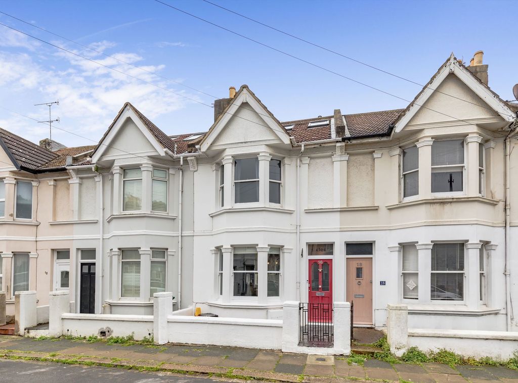 Property photo 1 of 19