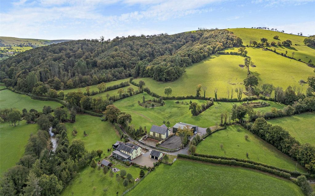 Property photo 2 of 59 Aerial