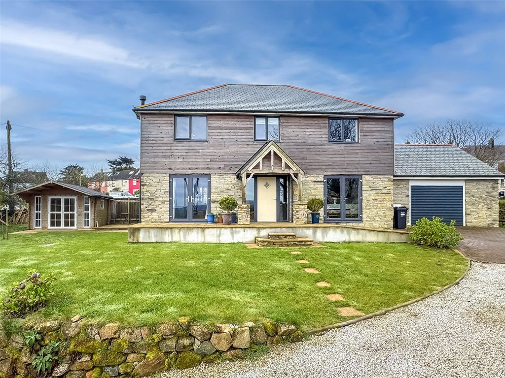 Property photo 1 of 22 Front Fo Hosue