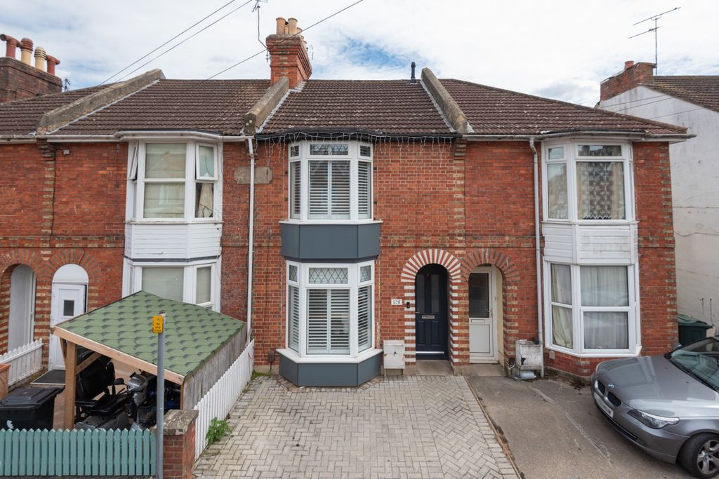 Property photo 1 of 19 4305971