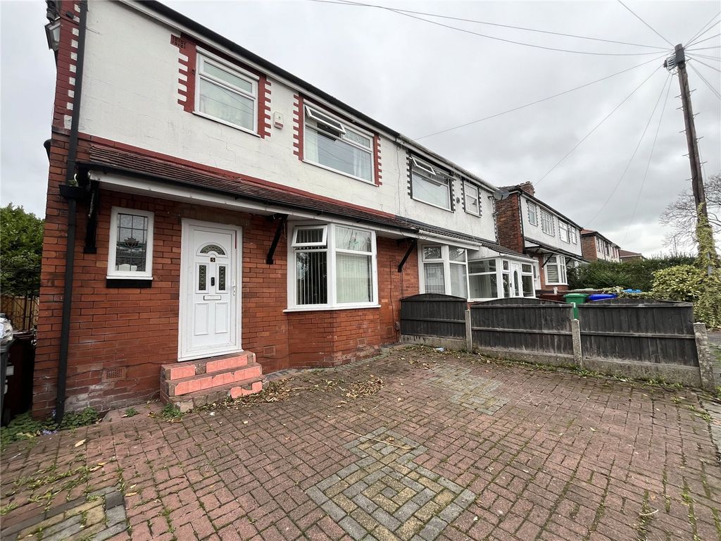 Property photo 1 of 17 Picture No. 03