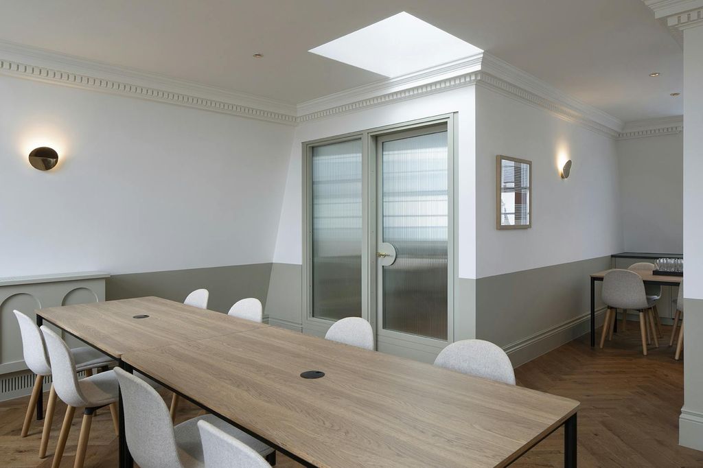 Property photo 1 of 12 253950.Jpg