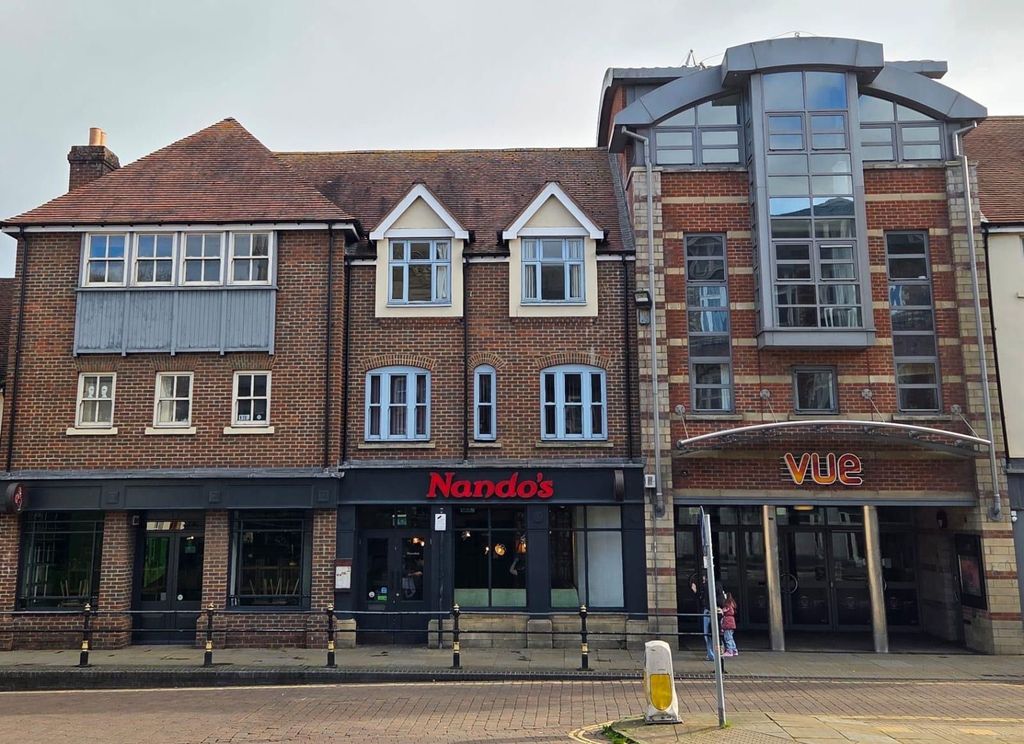 Property photo 1 of 19