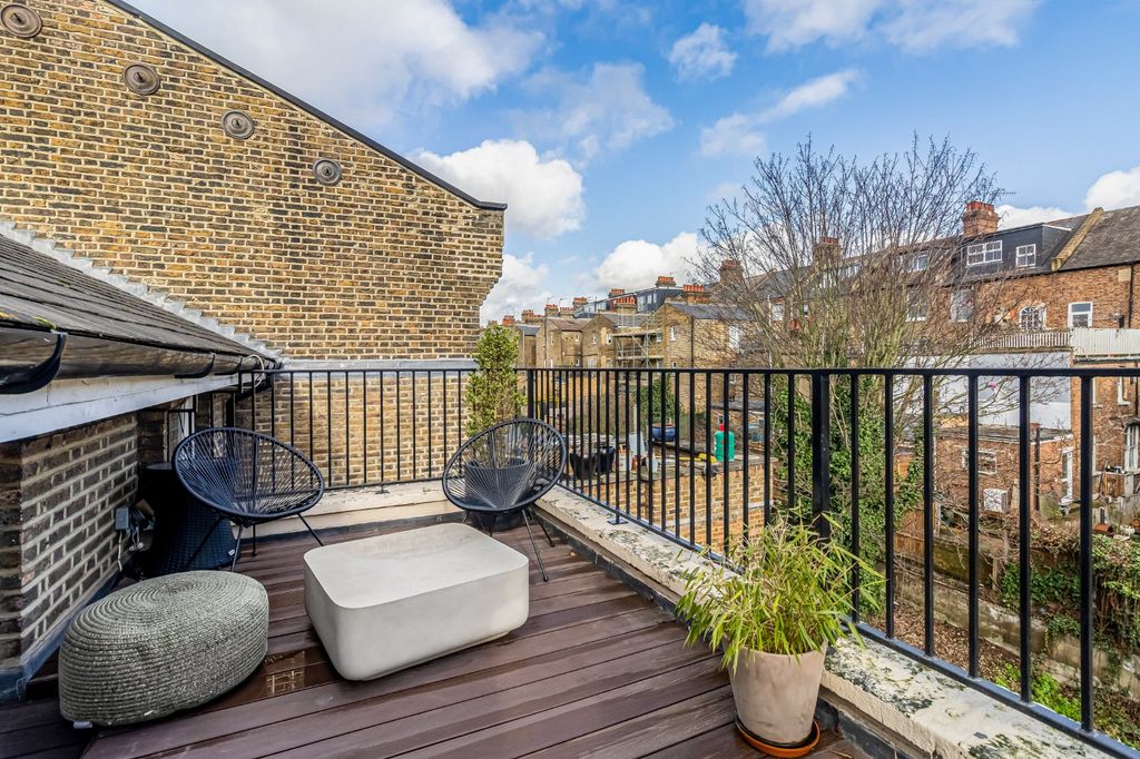 Property photo 2 of 21 Picture No. 49