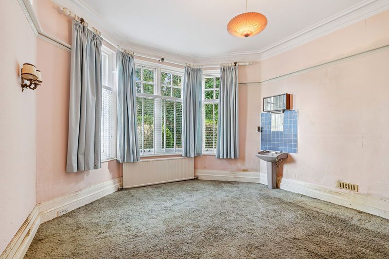 Property photo 3 of 24 Photo 11