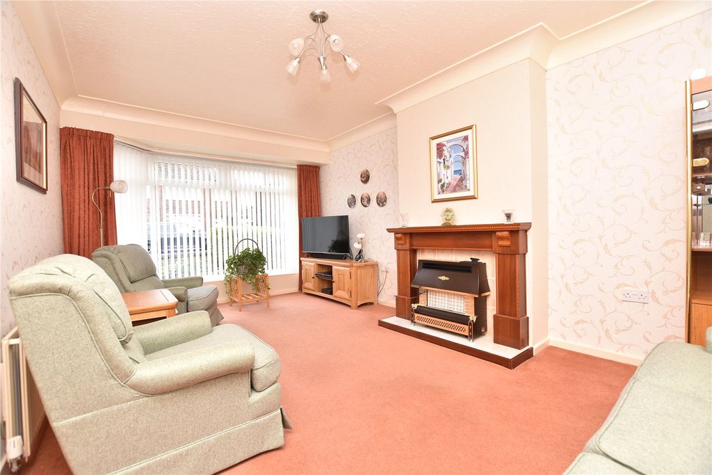 Property photo 2 of 17 Picture No. 58