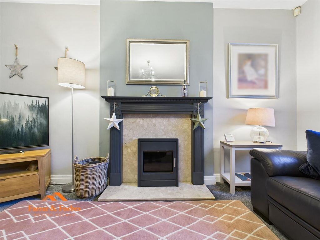 Property photo 3 of 20 Cam03956G0-Pr0188-Still009.Jpg