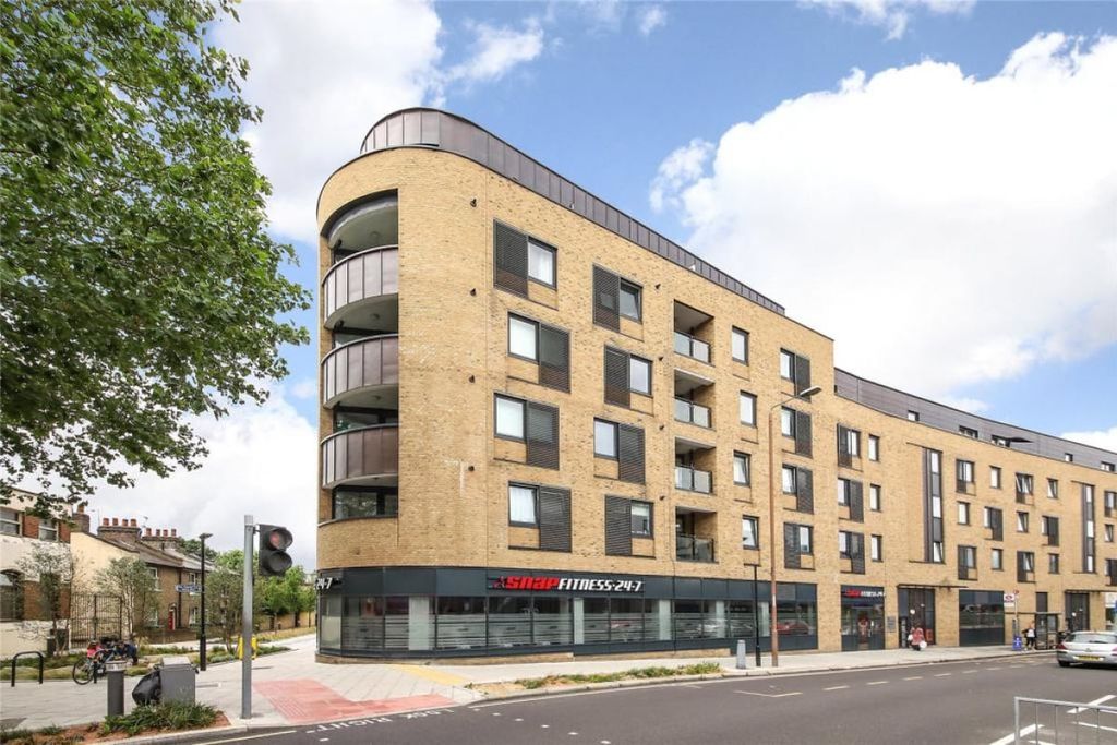 Property photo 1 of 9