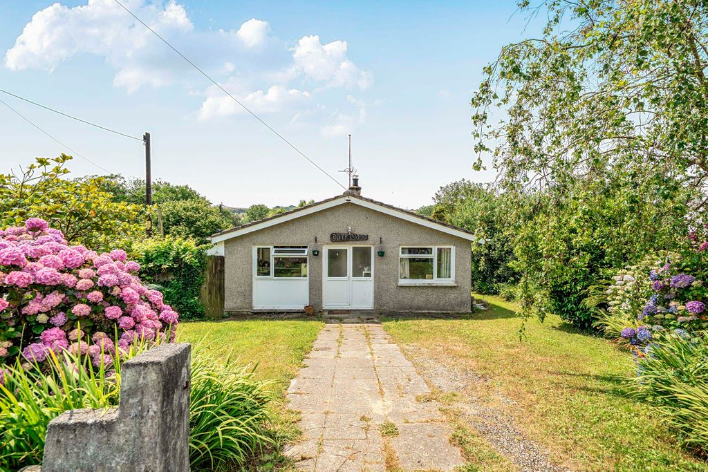 Property photo 1 of 10 Photo 1
