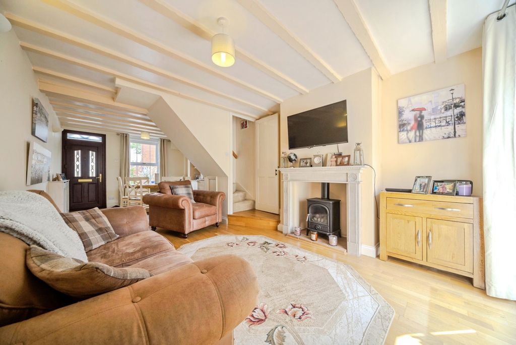 Property photo 2 of 16 Pbox-Img.Jpg