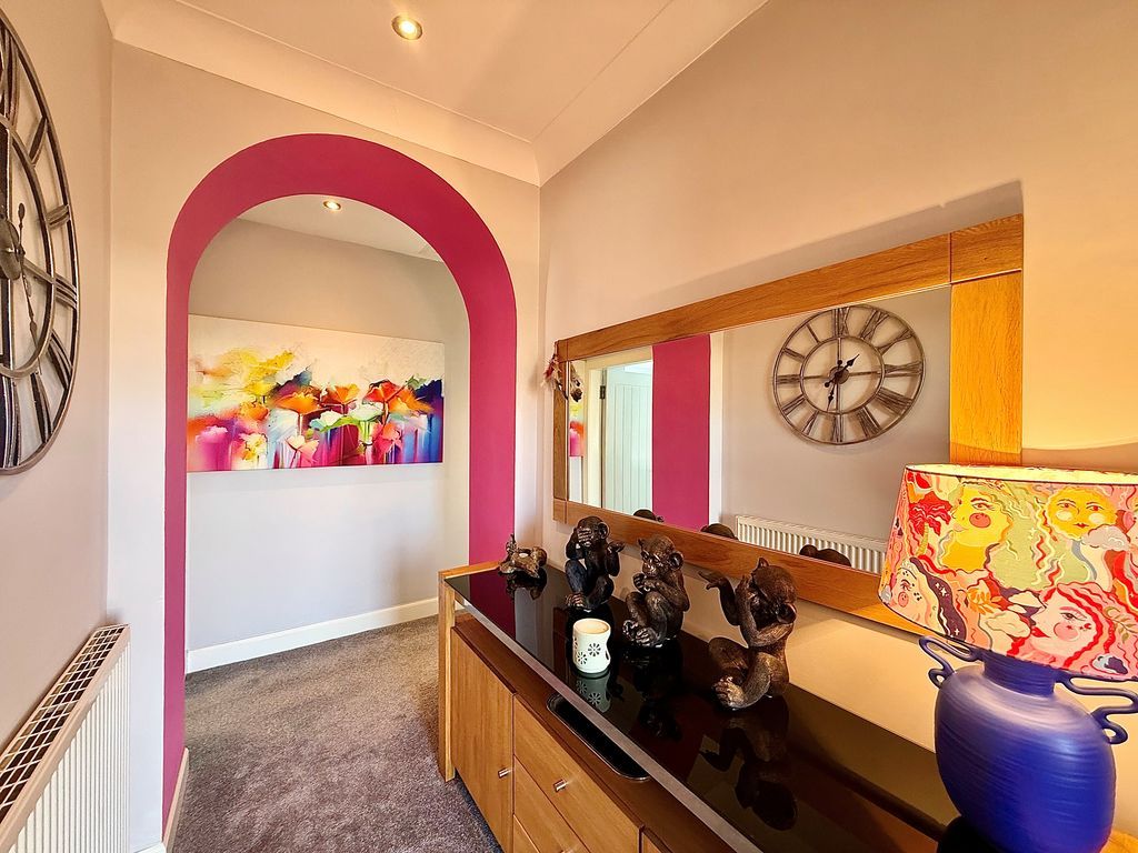 Property photo 3 of 27 Photo 26