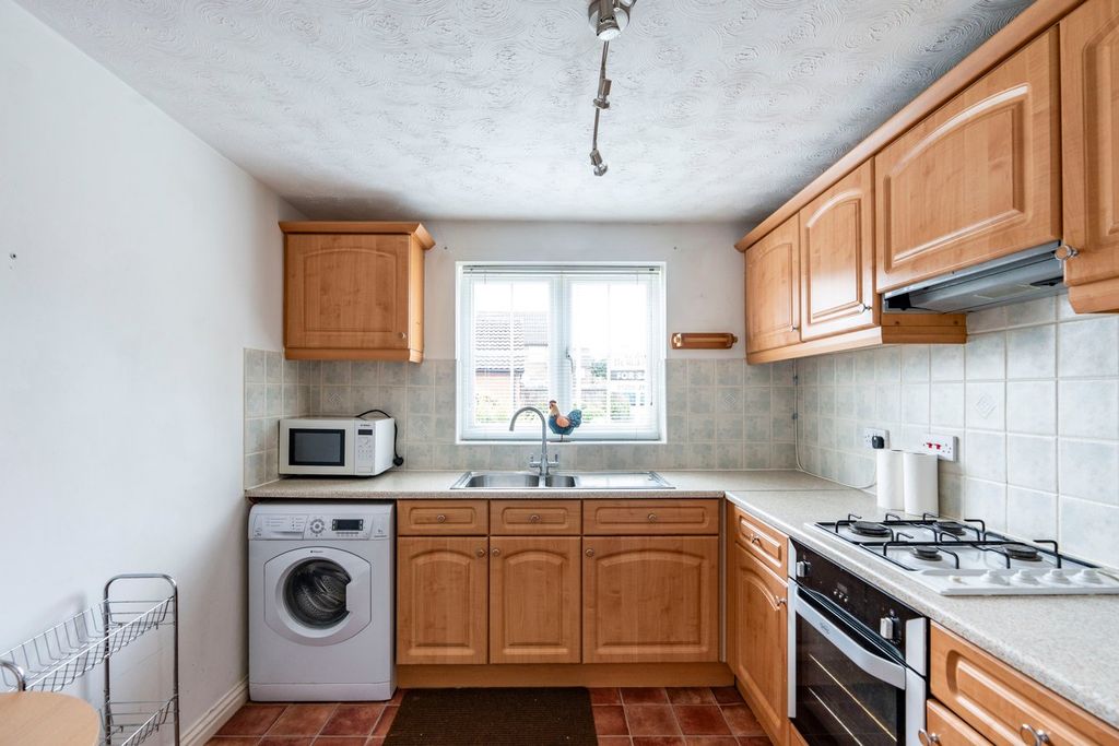 Property photo 2 of 13
