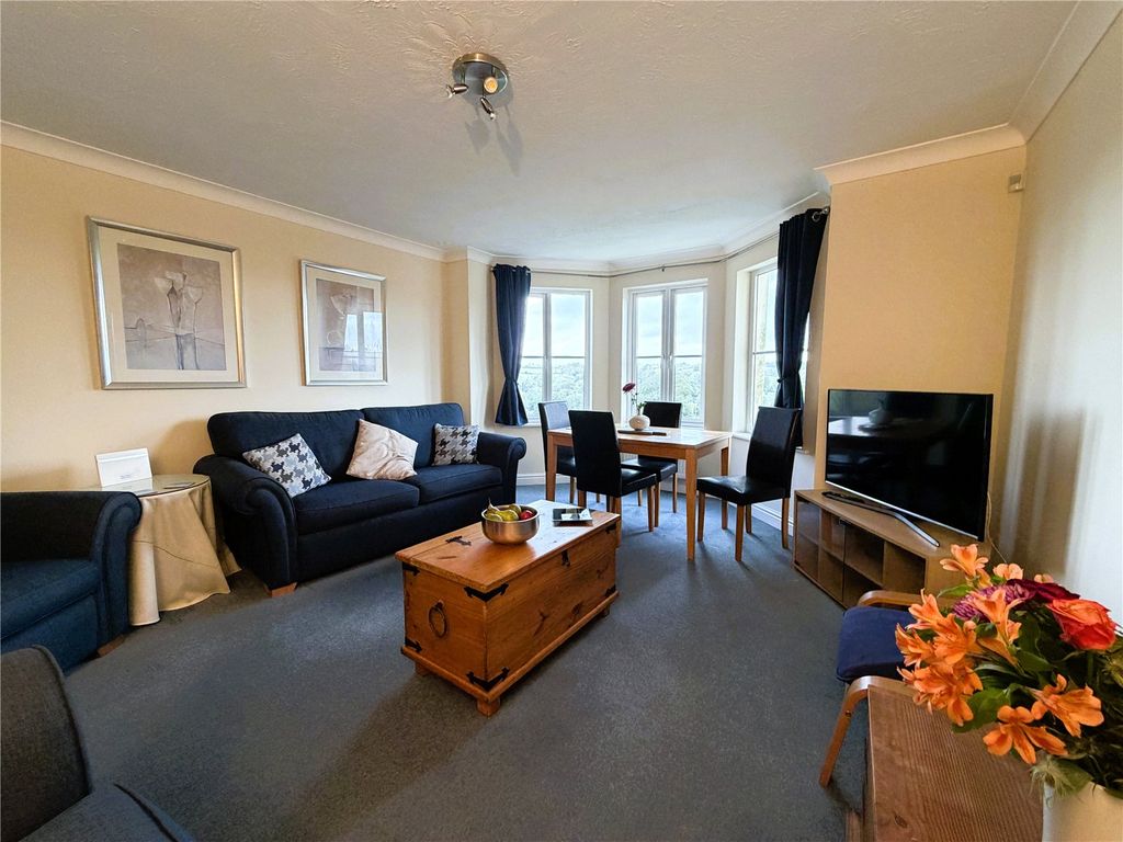 Property photo 2 of 20 Picture No. 41