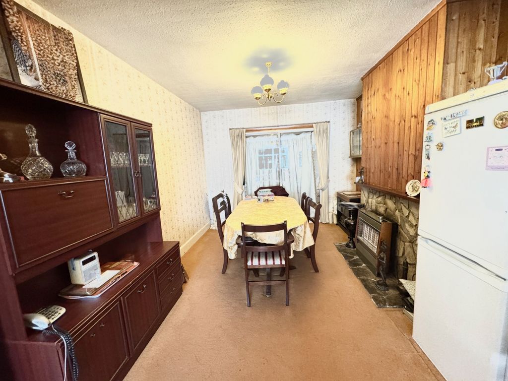Property photo 3 of 15 Gallery