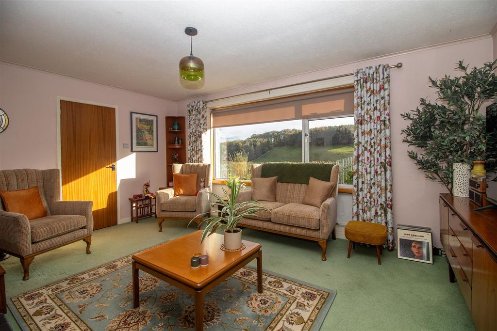 Property photo 2 of 43 Img_6334.Jpg