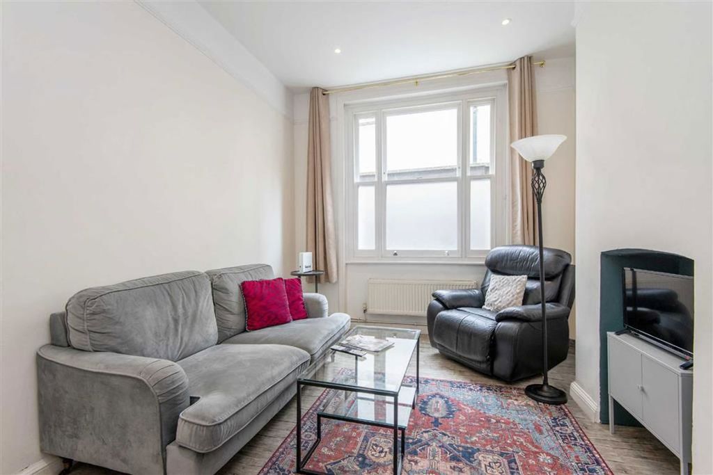 Property photo 2 of 7