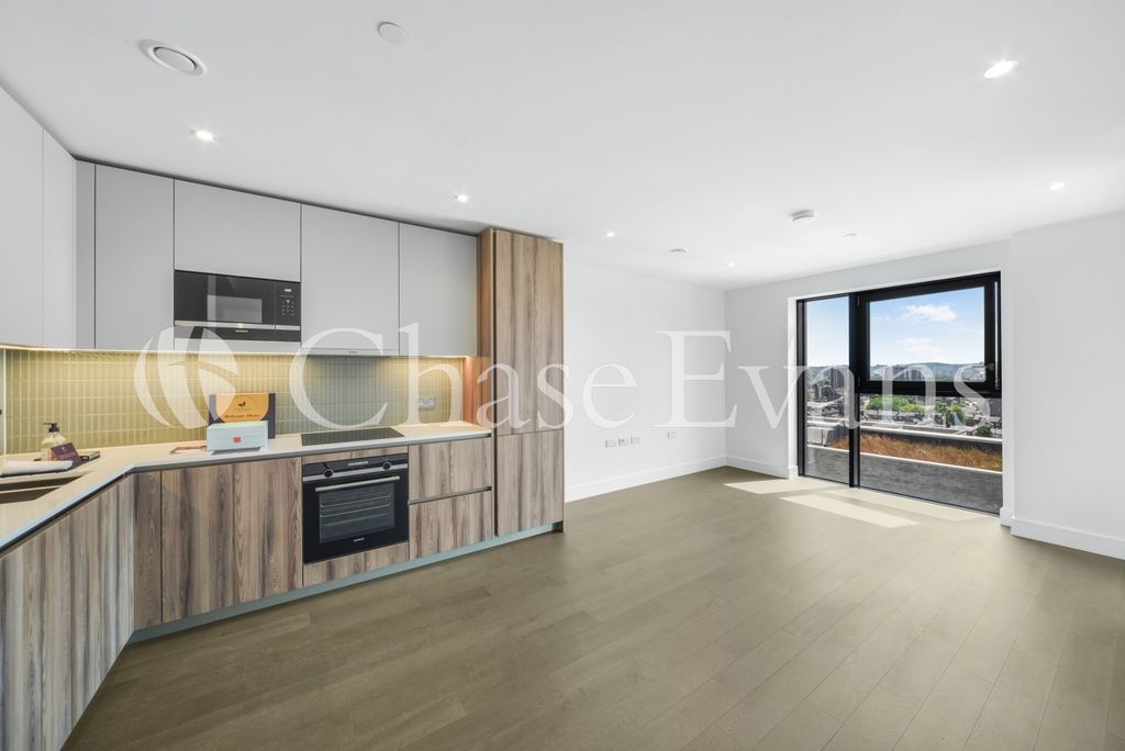 Property photo 1 of 12 Living Area