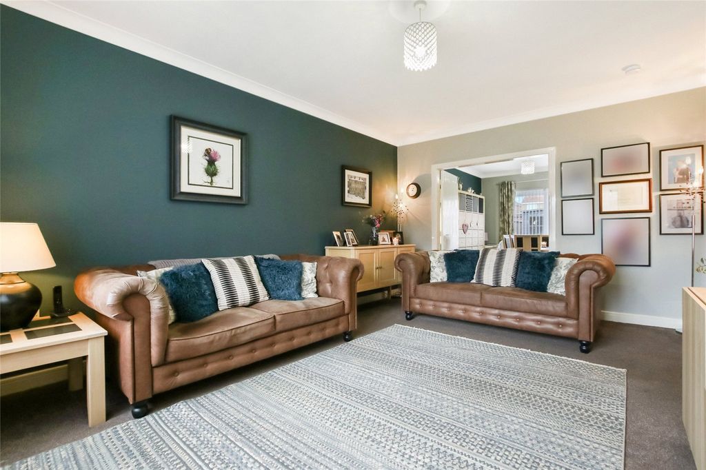 Property photo 3 of 22 Living Room