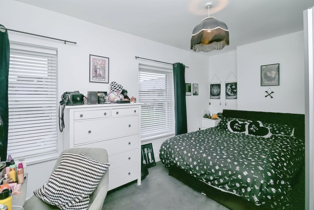 Property photo 3 of 20