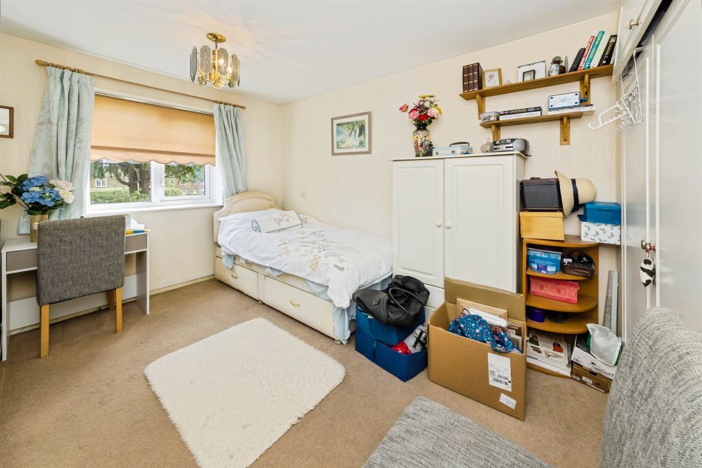Property photo 3 of 11