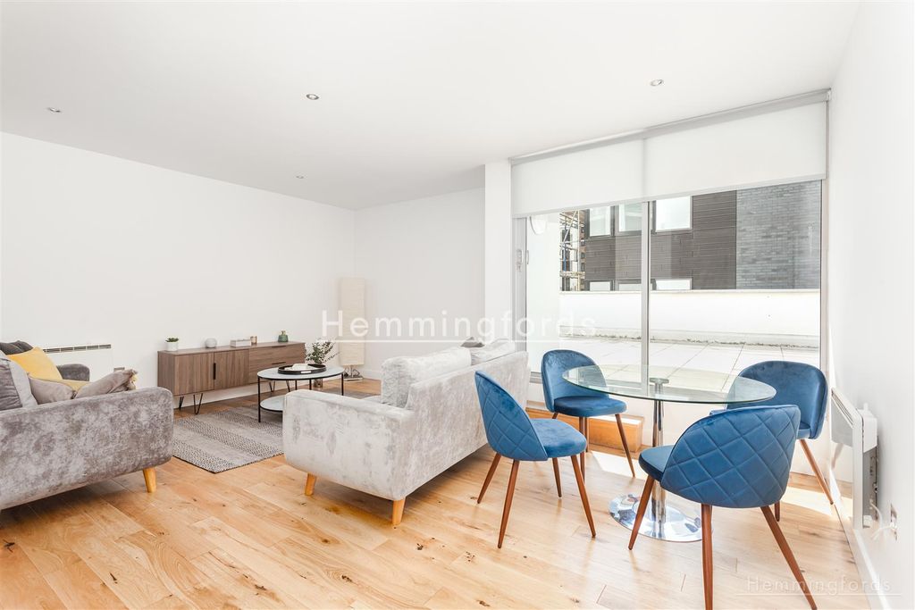 Property photo 1 of 13 4_Foundry-6.Jpg