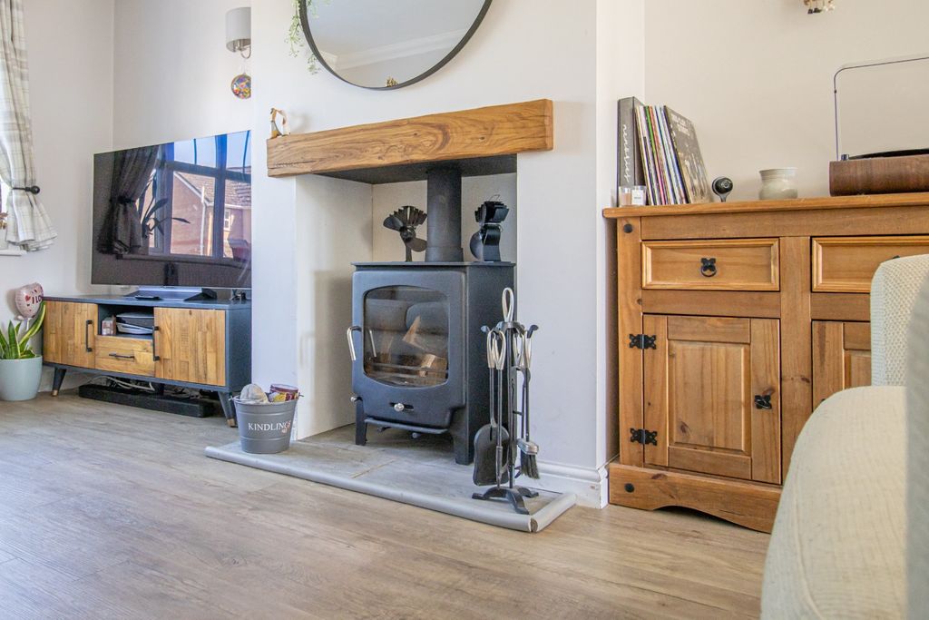 Property photo 3 of 23 5118034