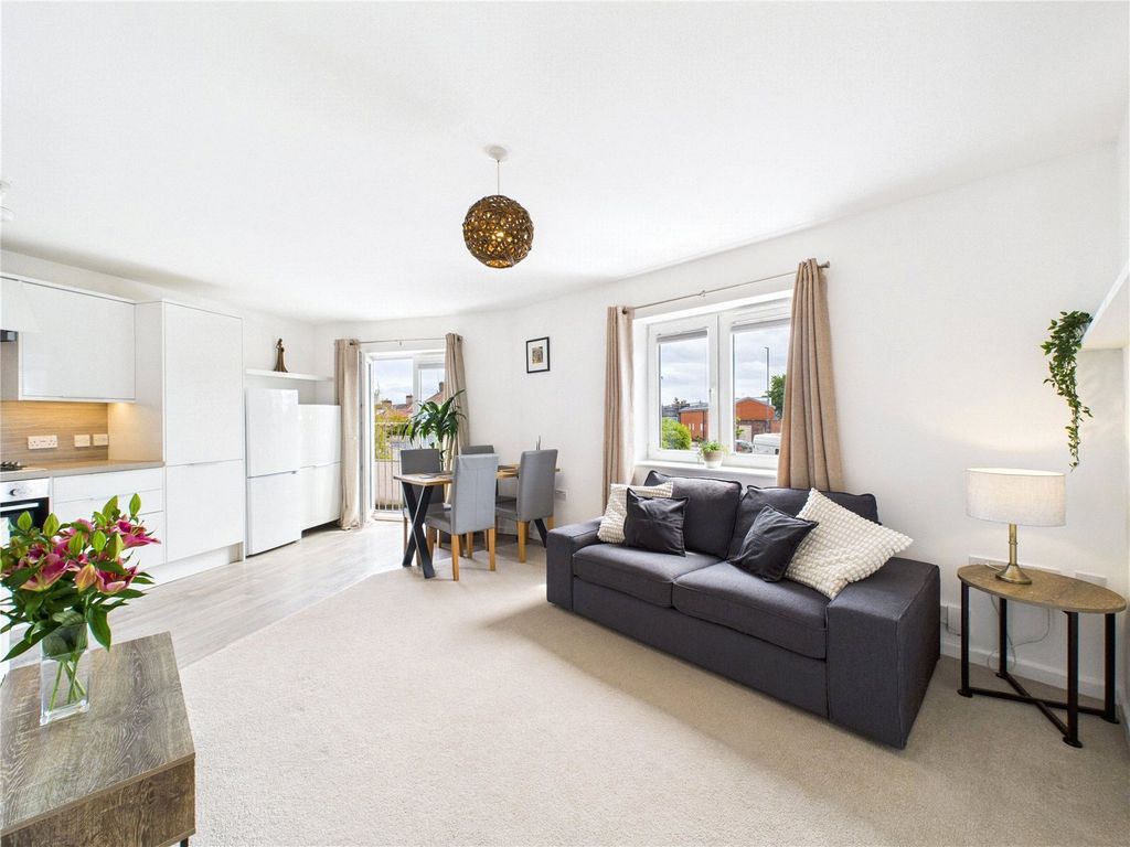 Property photo 1 of 16 Picture No. 29