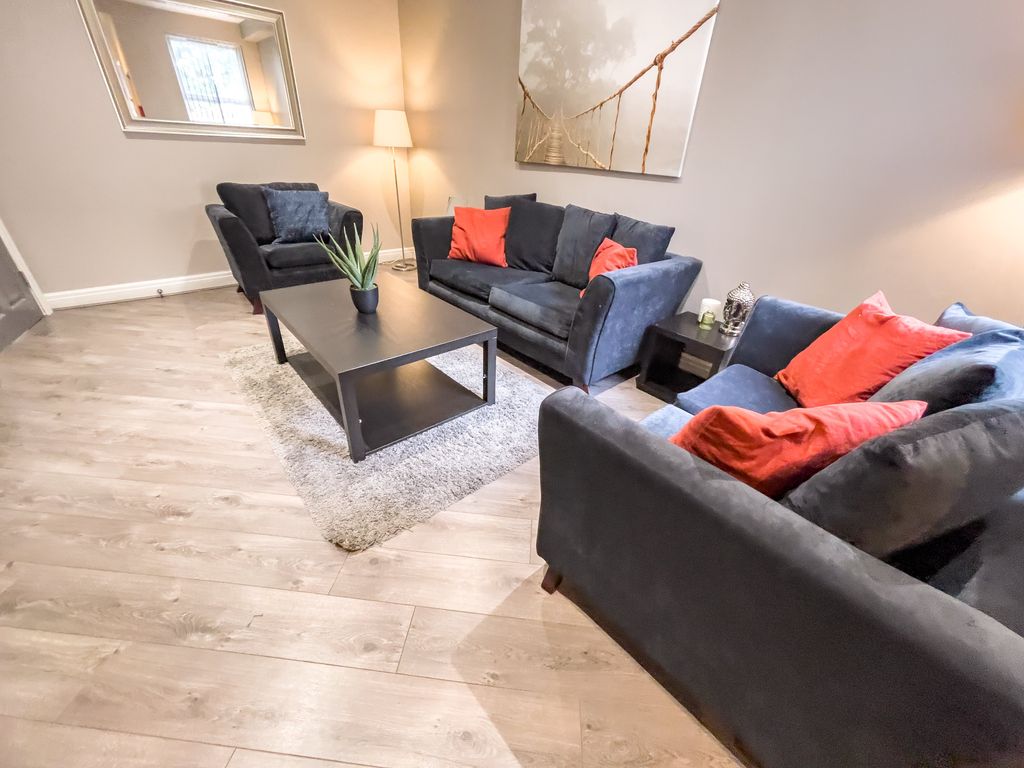 Property photo 1 of 14 Img_5915