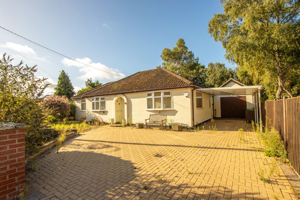 Property photo 1 of 15 4225053