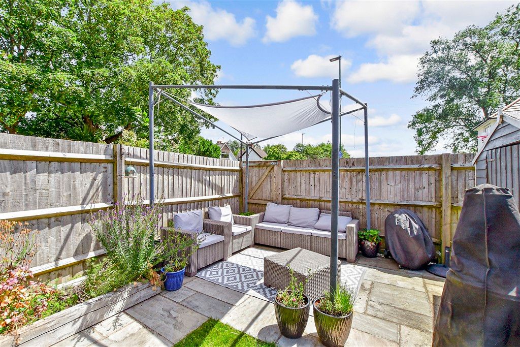 Property photo 2 of 11 External Lifestyle Photograph