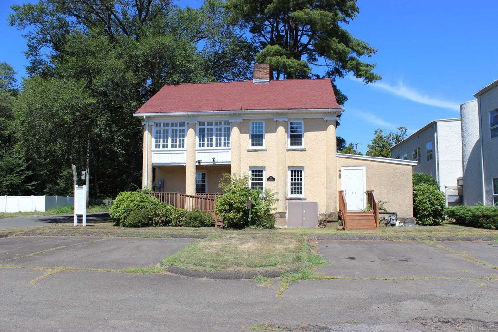 Property photo 1 of 23