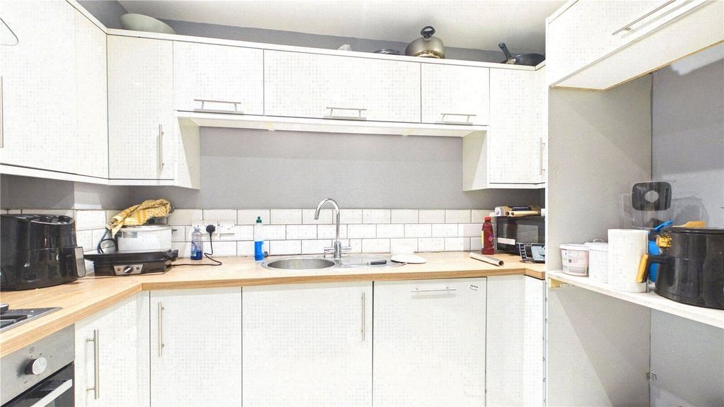 Property photo 3 of 12 Picture No. 12