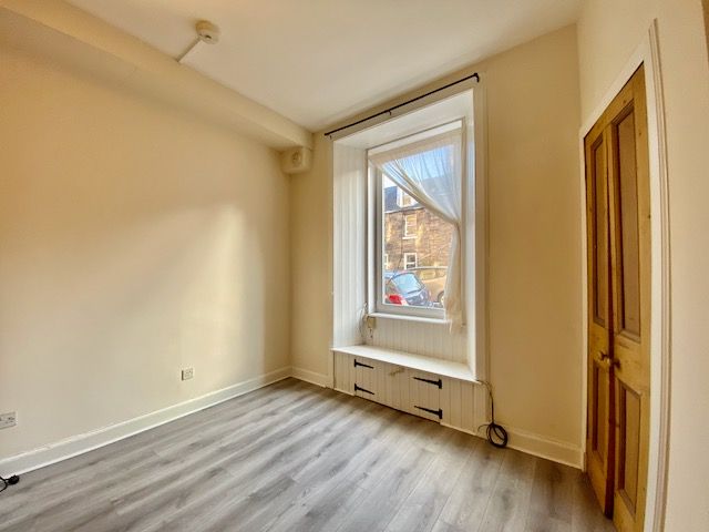 Property photo 3 of 14 Photo 3