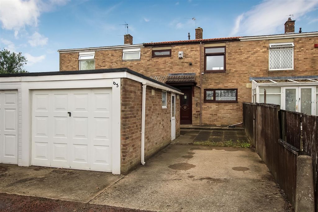 Property photo 1 of 10 Rear Elevation