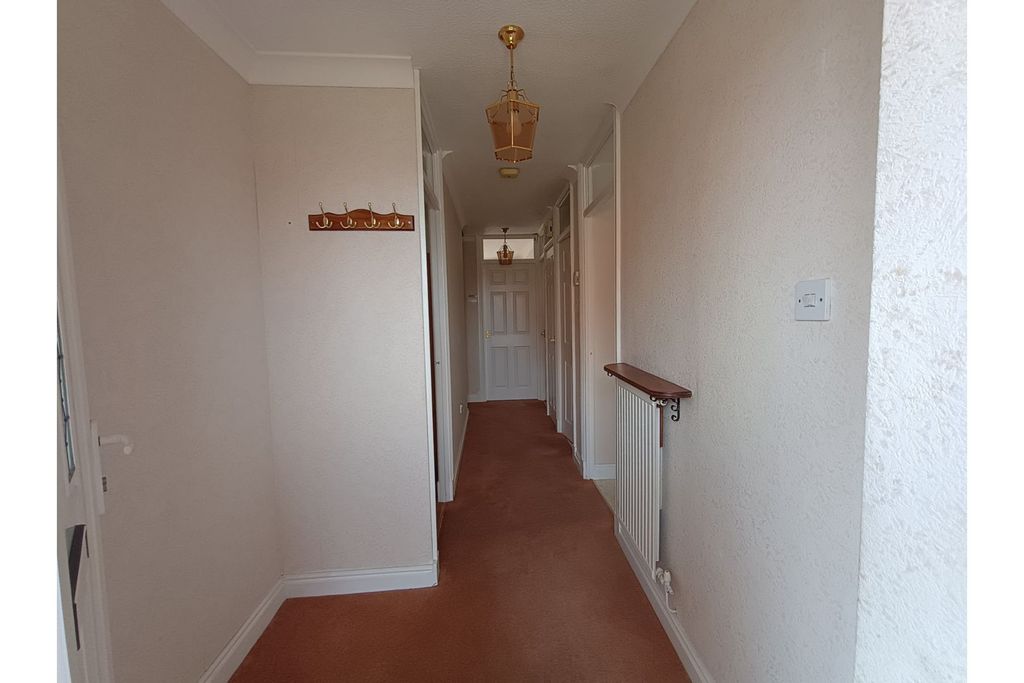 Property photo 3 of 15 Hallway