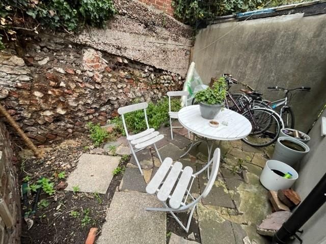 Property photo 1 of 10 Patio.Jpg