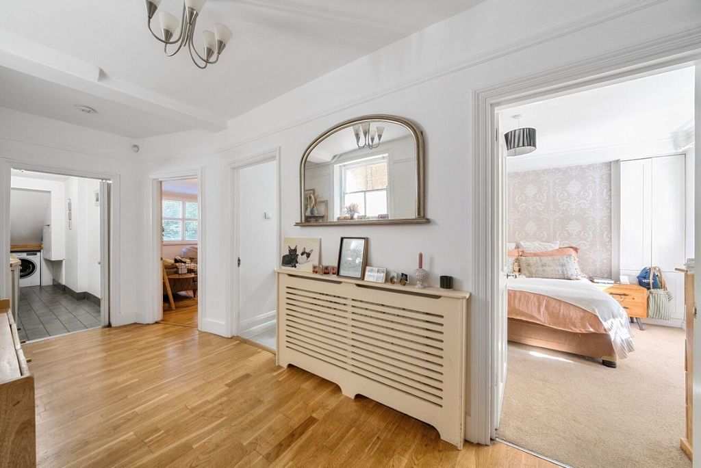 Property photo 3 of 8 Picture No. 09