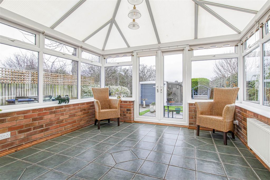 Property photo 3 of 16 16_73244-1.Jpg