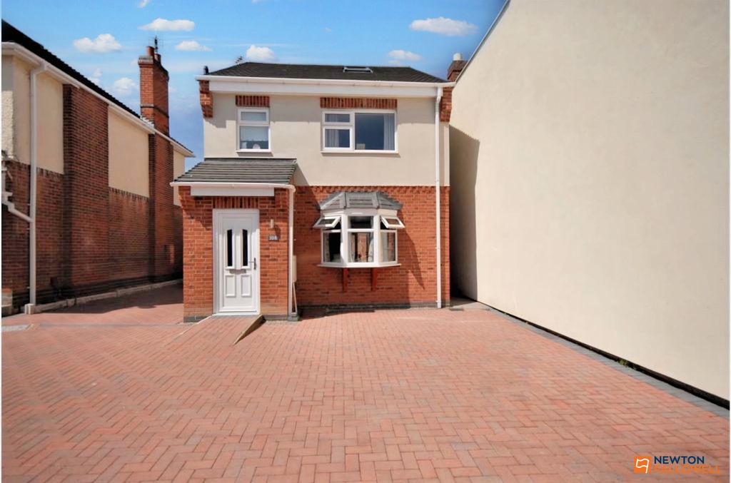 Property photo 1 of 33