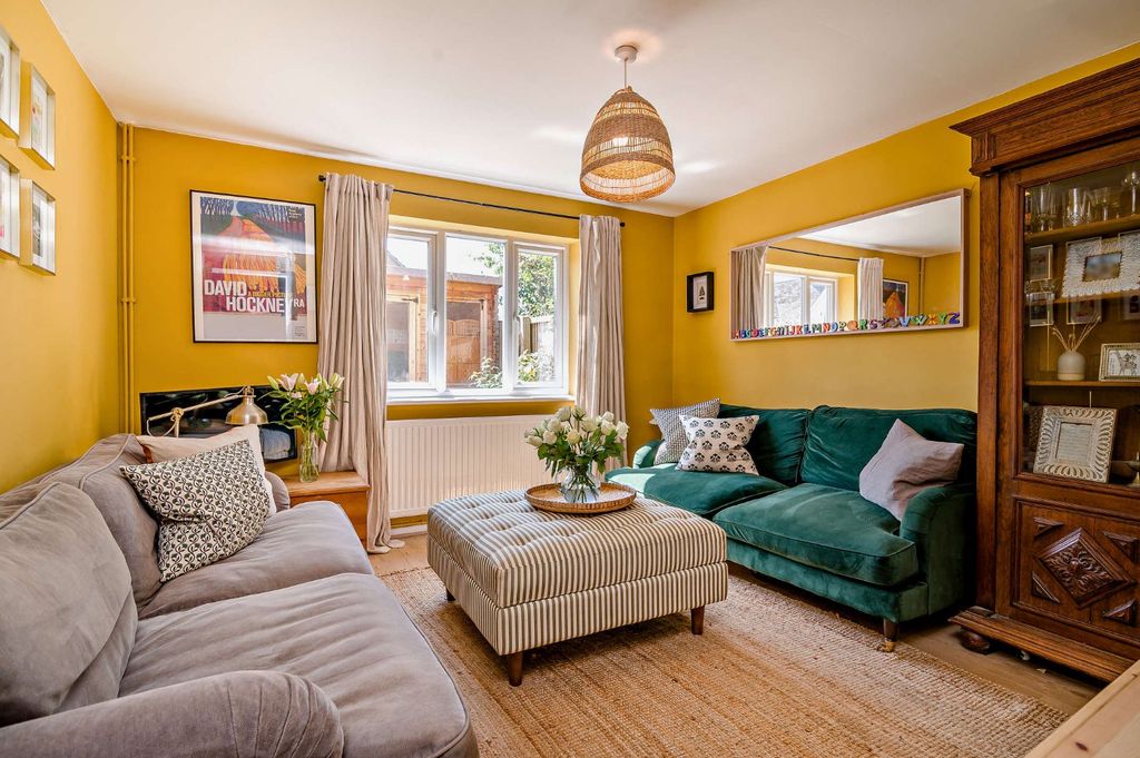 Property photo 1 of 14 Picture No. 04