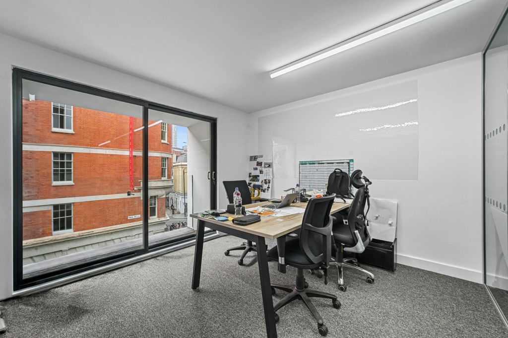 Property photo 3 of 23 MD-Bc-86-90Paulstreet-28.Jpg