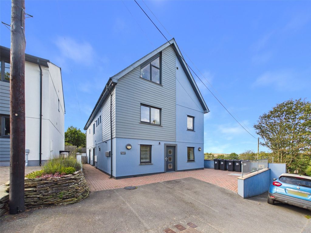 Property photo 1 of 10 Picture No. 13