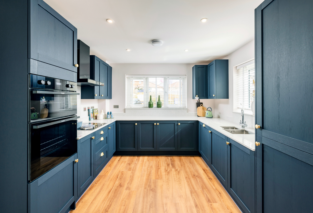 Property photo 2 of 7 Gosford-Kitchen